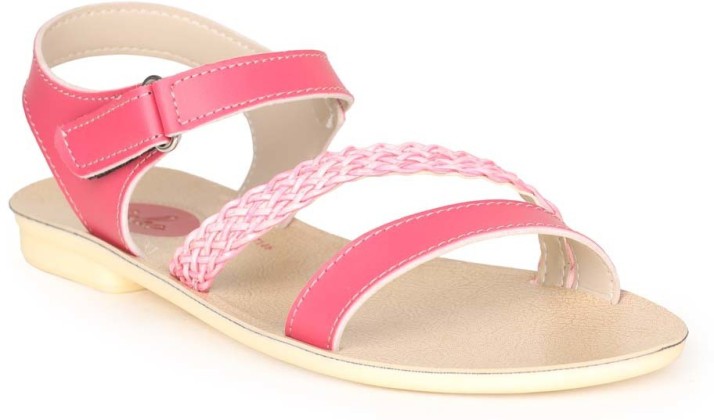 paragon flat sandals