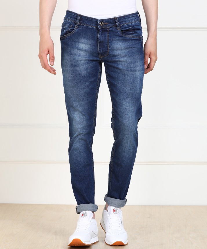 distressed knee jeans men