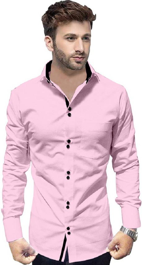 pink tshirt man