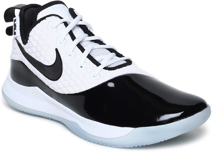 nike lebron flipkart