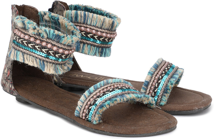 catwalk flat slippers