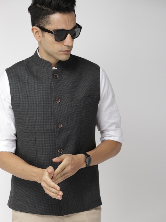 indian terrain sleeveless jacket