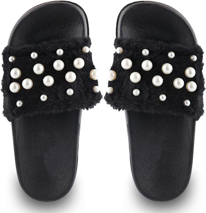 black flip flop slippers