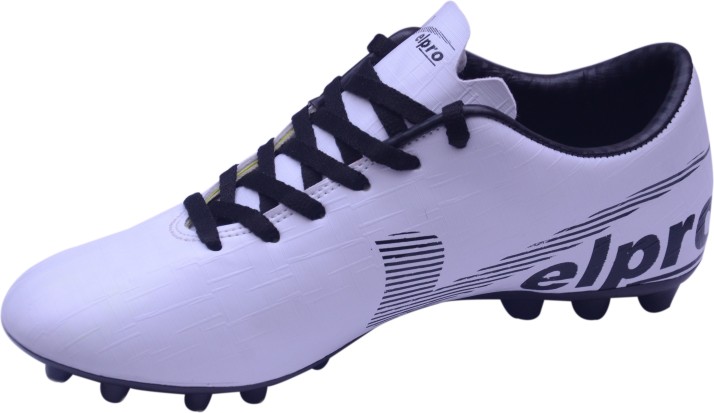 best football shoes for rough ground