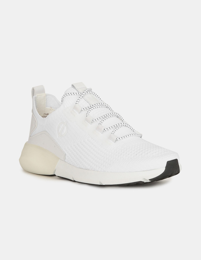 zerogrand all day runner