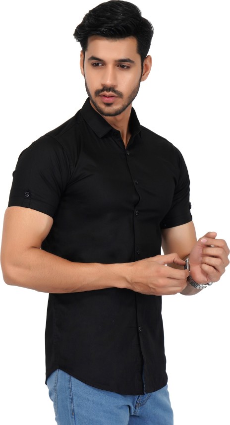 black shirt xxl