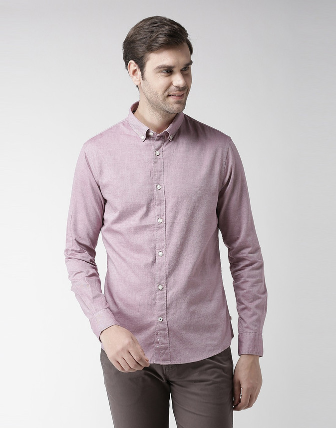 celio maroon shirt