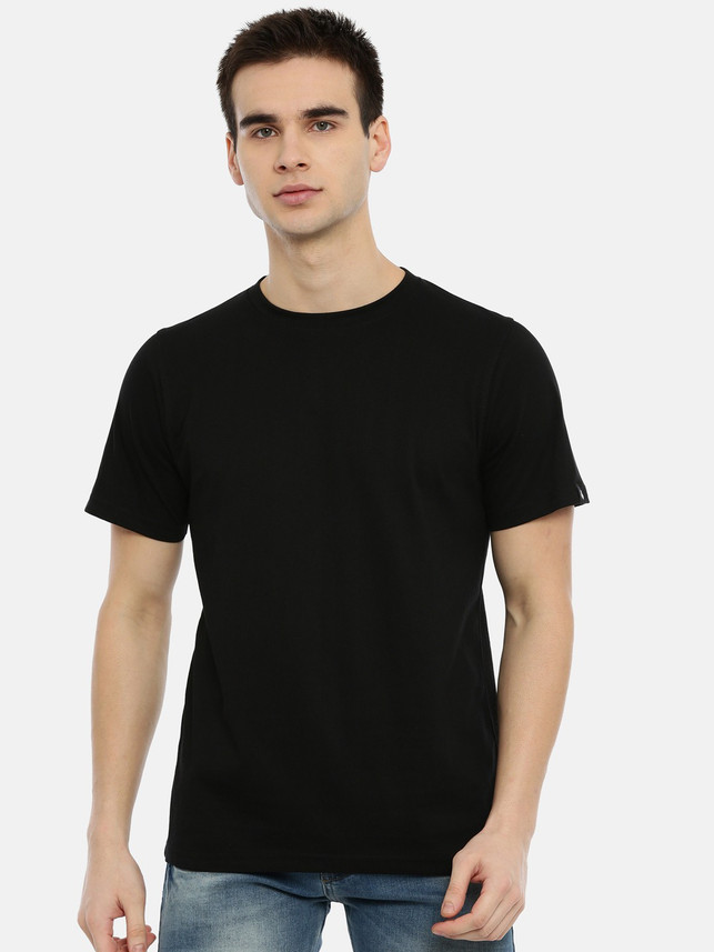 Buy Hook \u0026 Hatchet Solid Men Round Neck 
