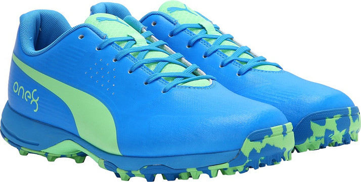 puma plastic studs