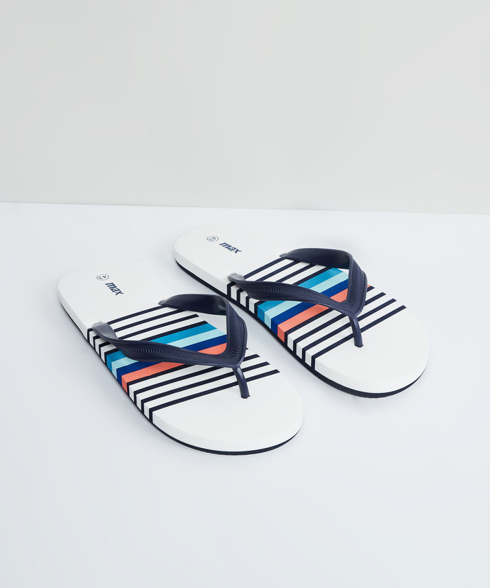 Max chappals Clearance