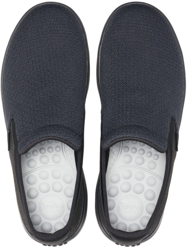 crocs shoes in flipkart