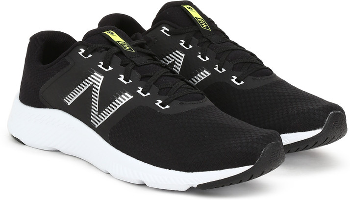 New Balance M413 Running Shoes For Men - Buy New Balance M413 Running Shoes  For Men Online at Best Price - Shop Online for Footwears in India |  Flipkart.com