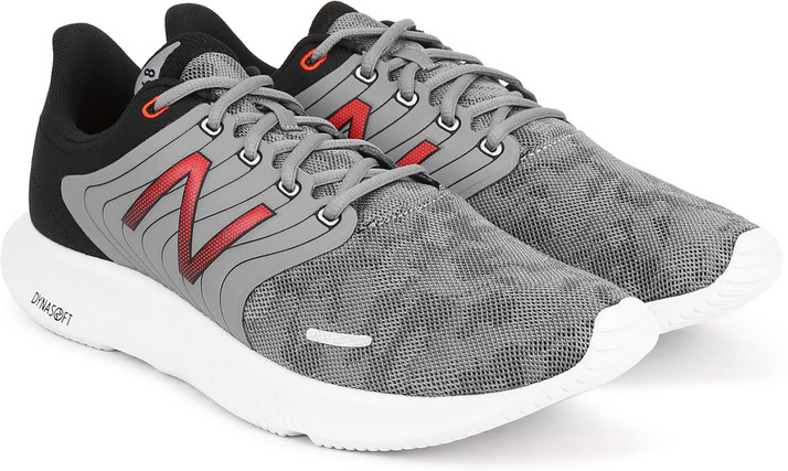 new balance mens running shoes