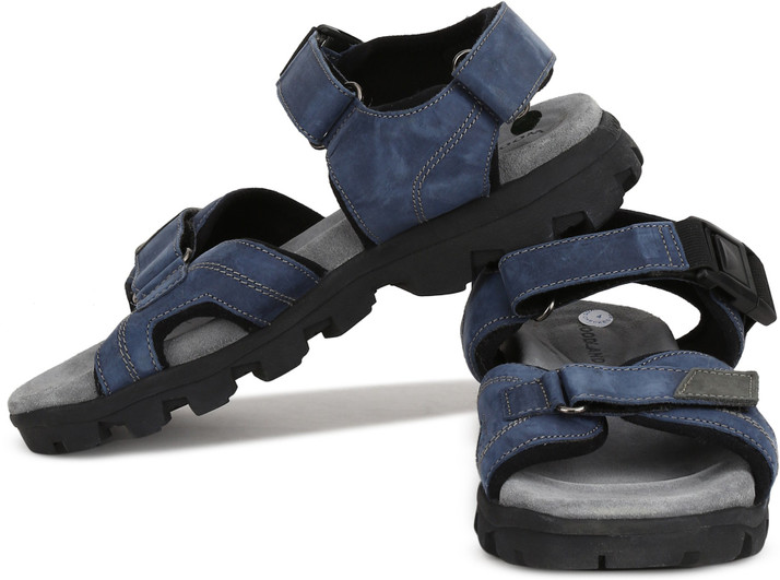 woodland sandals near me