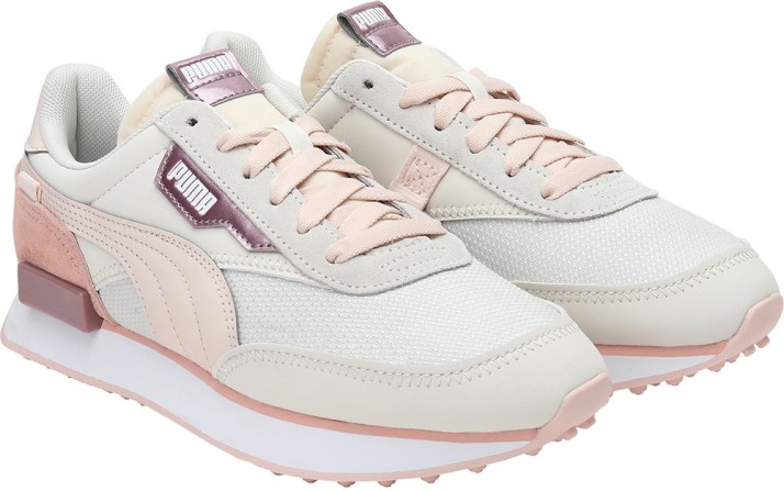 puma rider sneakers womens