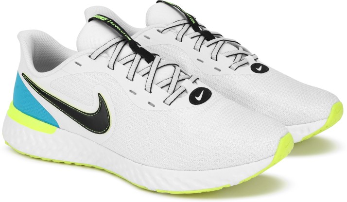 nike training shoes flipkart