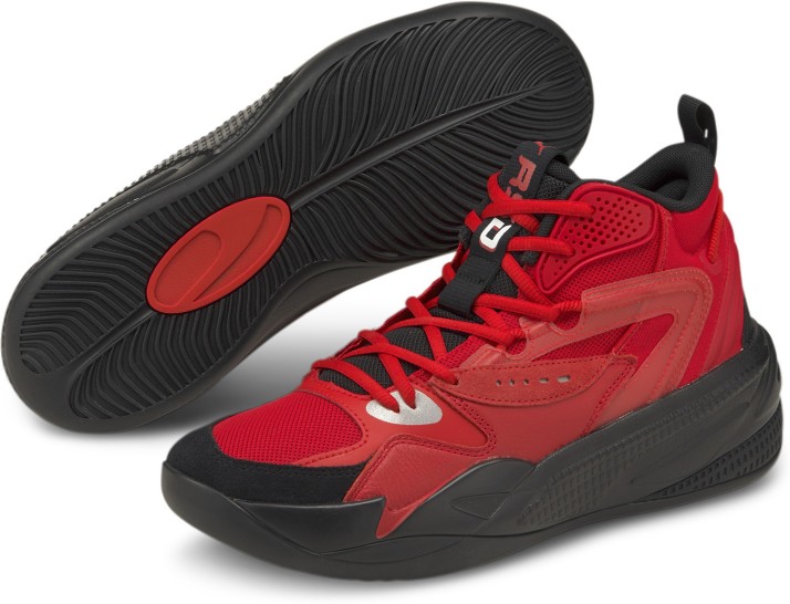 red basketball shoes womens