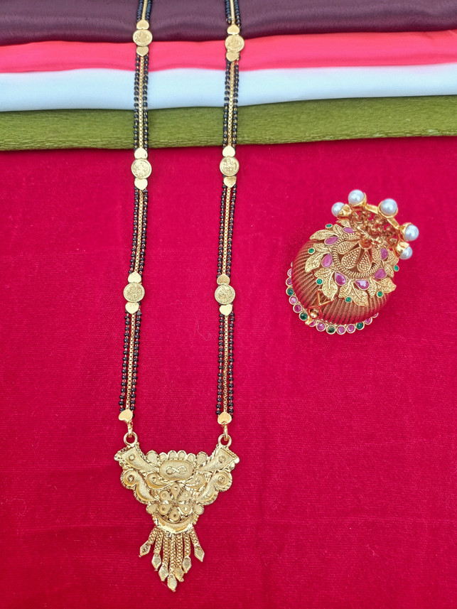 RUJVE JEWELLERY Traditional Black Bead 