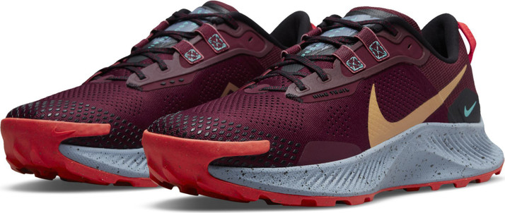 nike trail 3 pegasus