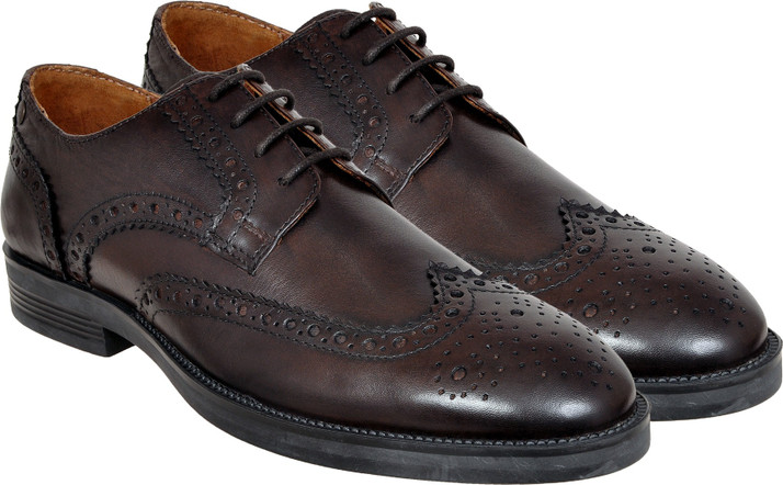 brogue shoes flipkart
