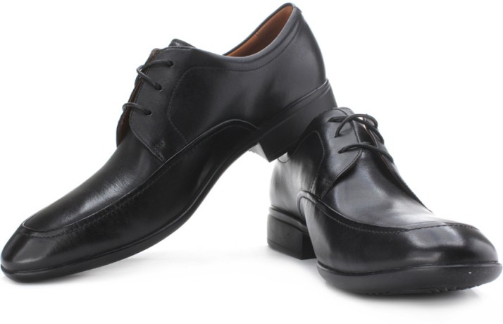 clarks formal shoes flipkart