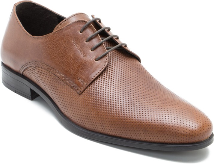 red tape formal shoes tan colour