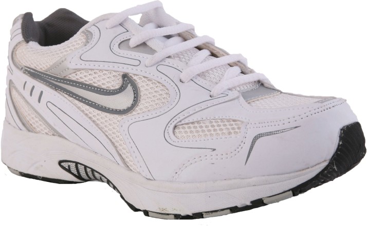 ess sports shoes flipkart