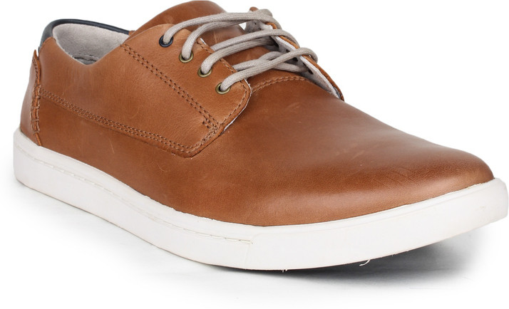 clarks casual shoes