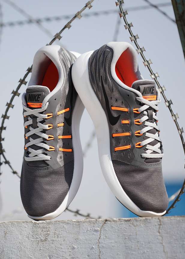 Lunarstelos outlet