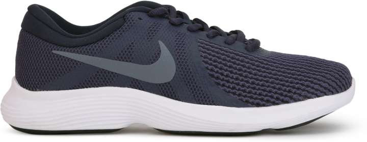 Nike nike revolution 4 hotsell