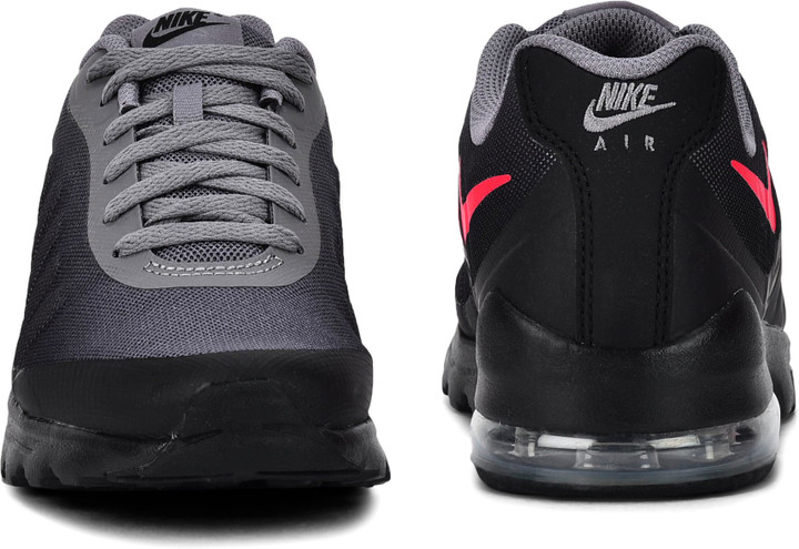 nike invigor red black