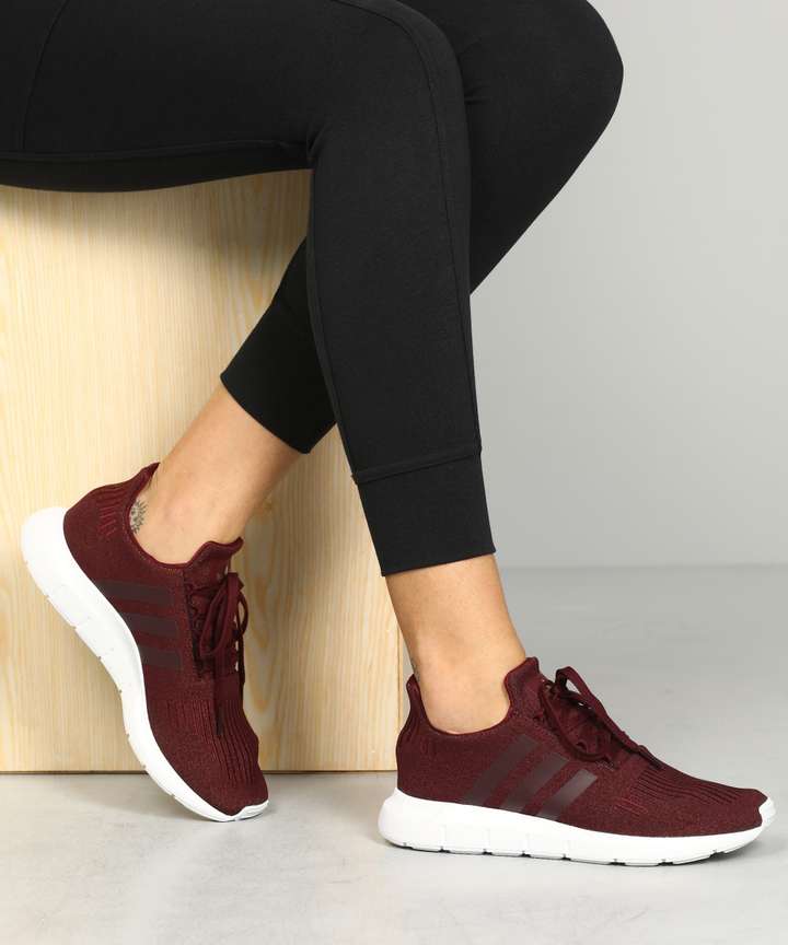 Adidas originals swift run maroon on sale