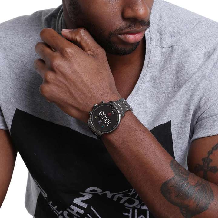 Fossil ftw4012 explorist hr shop
