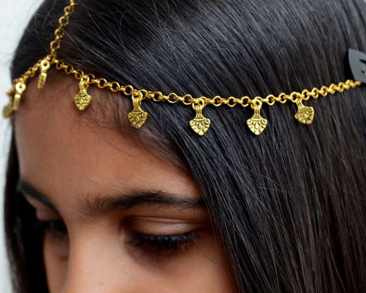 Pretty Ponytails Antique Gold Matha Patti Maang tikka Wedding Jewelry Hair Chain Price in India Buy Pretty Ponytails Antique Gold Matha Patti Maang tikka Wedding Jewelry Hair Chain online at Flipkart....