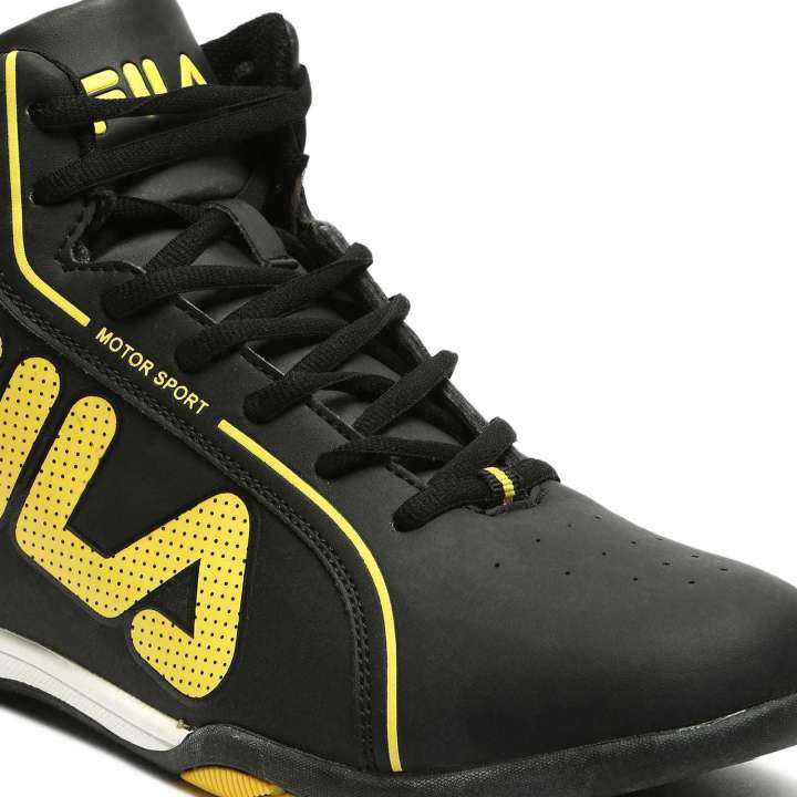 FILA ISONZO II Sneakers Motorsport Shoes For Men Buy FILA ISONZO II Sneakers Motorsport Shoes For Men Online at Best Price Shop Online for Footwears in India Flipkart