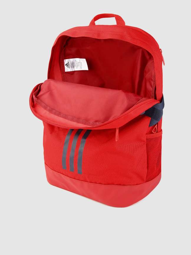 Dm7680 adidas store