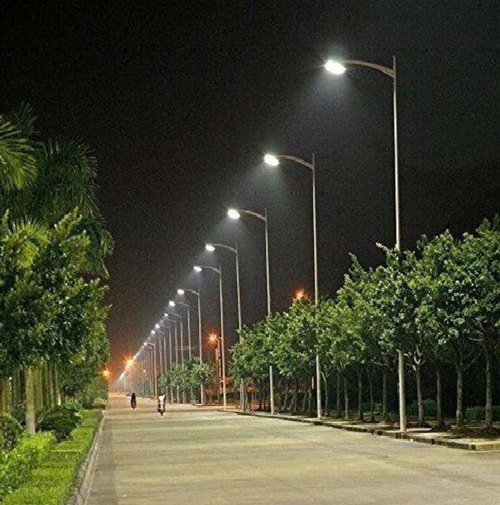 30 watt street light outlet