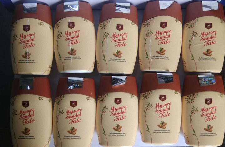 Mysore sandal talcum powder price store