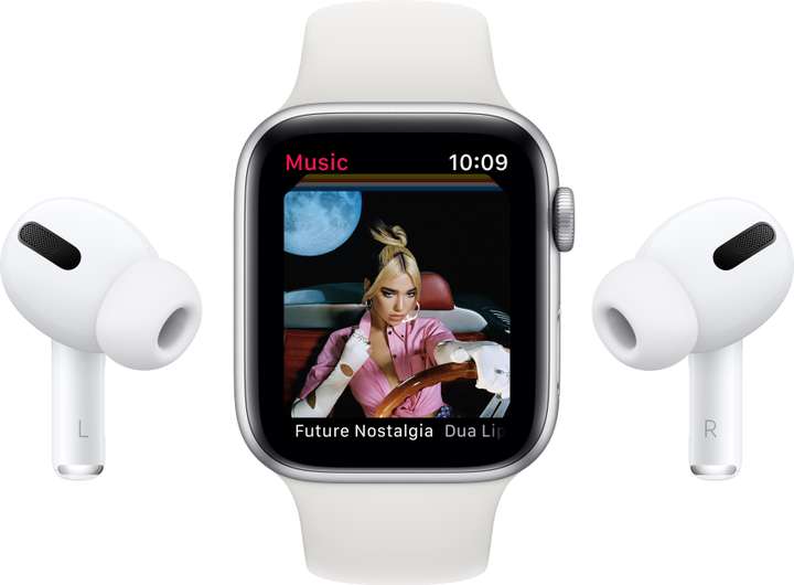 Apple Watch Series 6（GPSモデル）- 44mmスペースグレイ