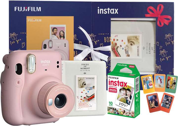 Shops Fujifilm Instax Mini 11 Instant Camera Gift Set