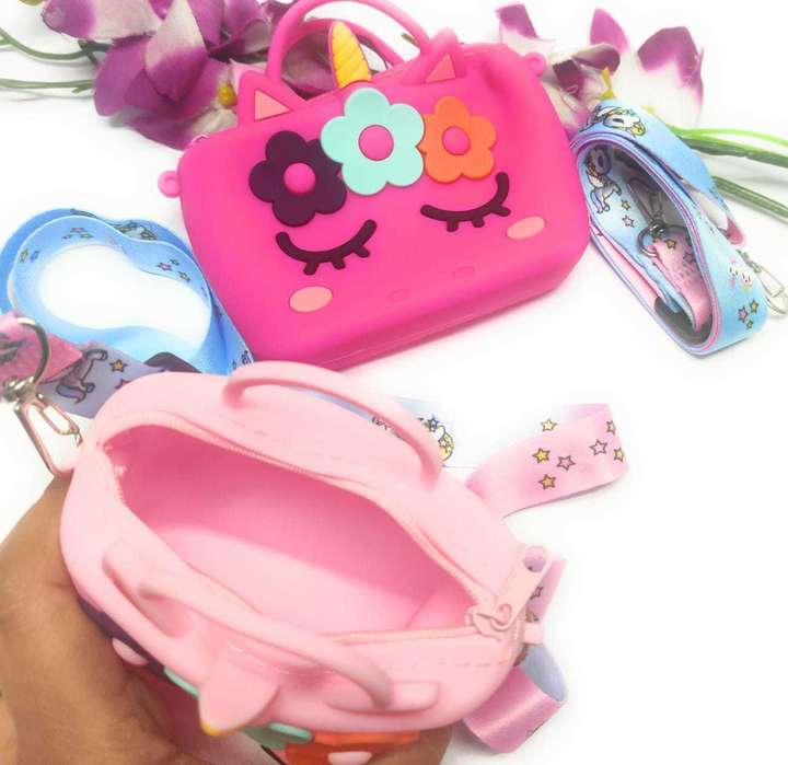 Flipkart AMANVANI unicorn small purse for kids Shoulder Bag Shoulder Bag