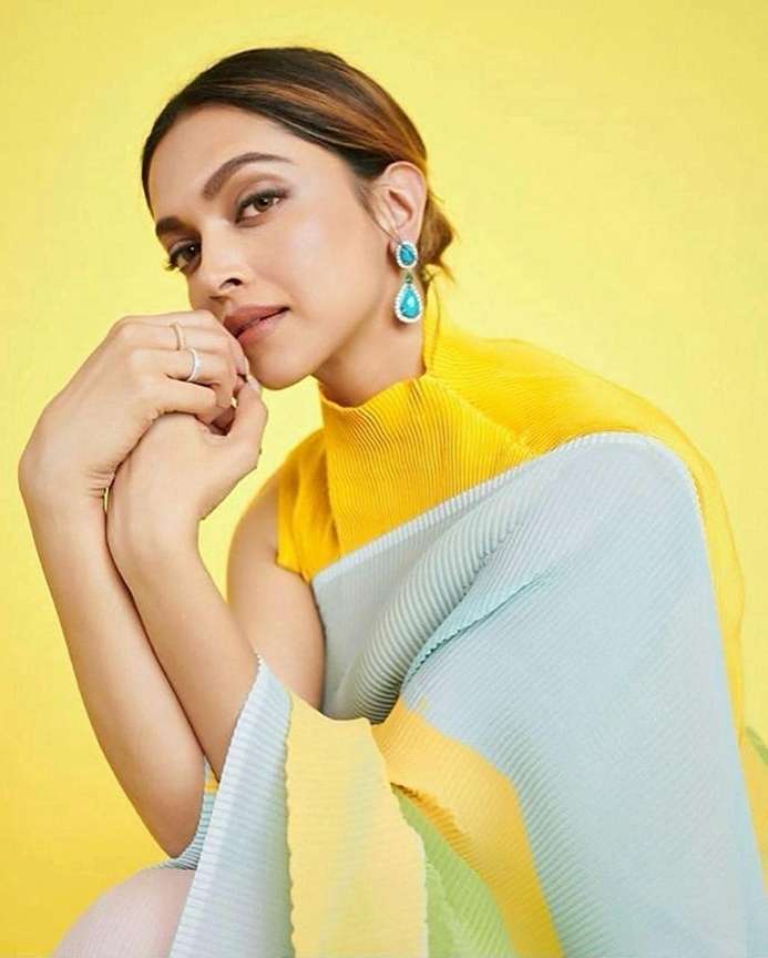 Deepika padukone saree online flipkart discount
