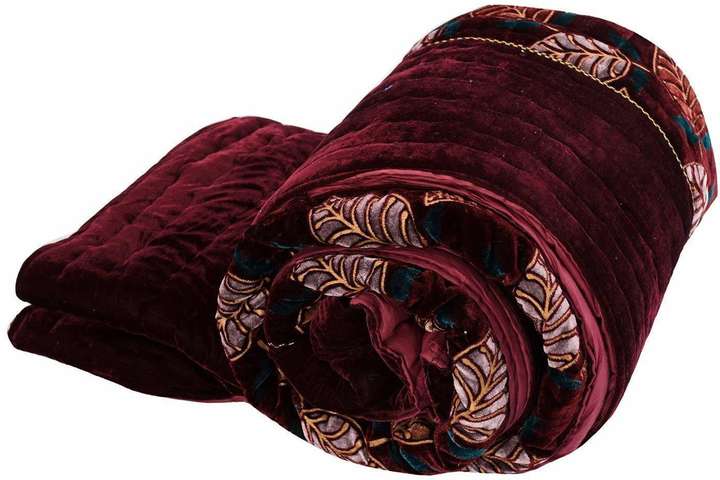 Rkuma Fashion Jaipuri Velvet Razai Double Bed Size Quilt Razai Maroon Prints Cotton Blend Batting Price in India Buy Rkuma Fashion Jaipuri Velvet Razai Double Bed Size Quilt Razai Maroon Prints