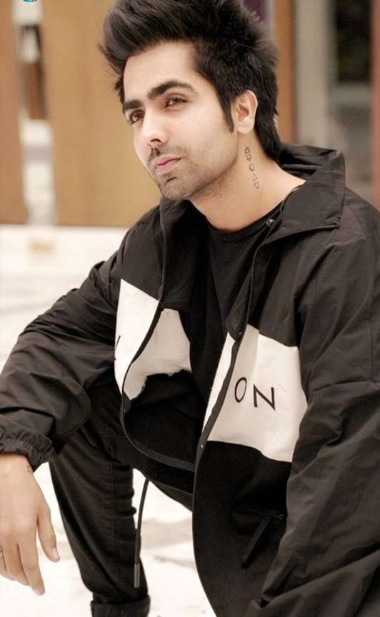 Hardy Sandhu Poster Multicolor Photo Paper Print 12 inch X 18 inch Rolled Photographic Paper Personalities posters in India Buy art film design movie music nature and educational paintings wallpapers ...