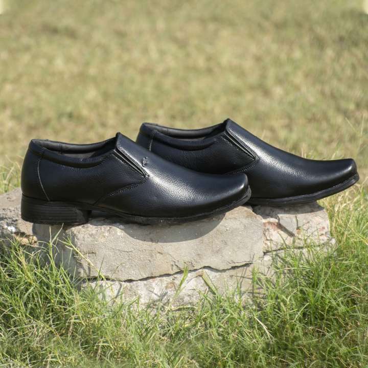 Flipkart shoes black leather deals