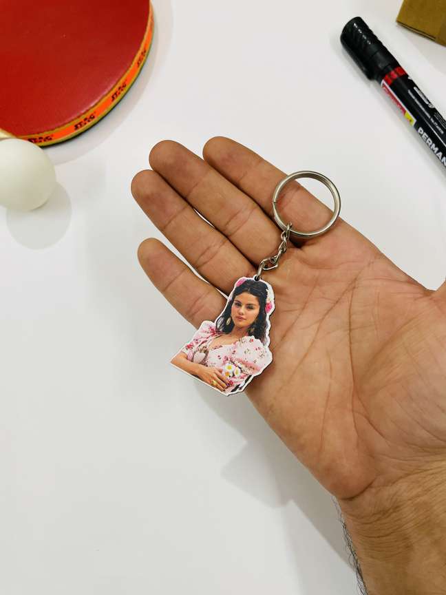 Selena keychain store