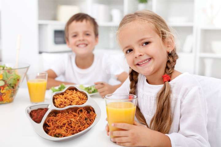 Kids eating plates online