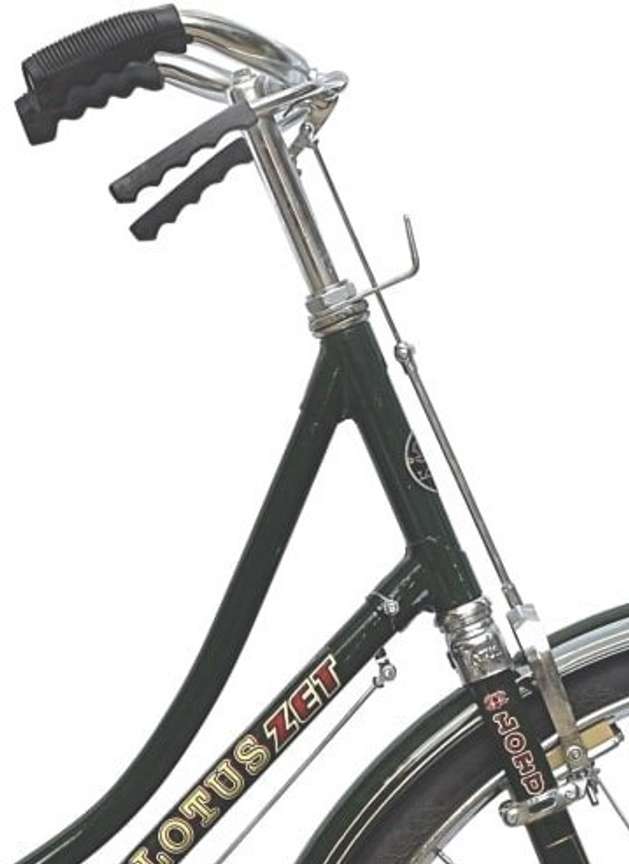 Ladies cycle 22 inch clearance