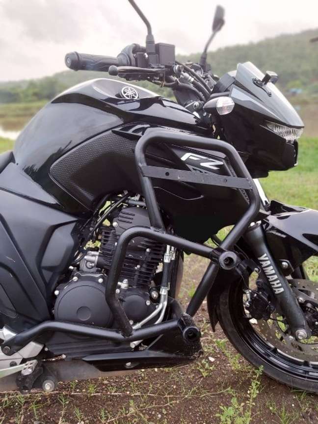 KLOUT crash guard compitable for yamaha FZ 2.5 FZS 2.5 With 4 Sliders BS4 BS6 Bike Crash Guard Price in India Buy KLOUT crash guard compitable for yamaha FZ