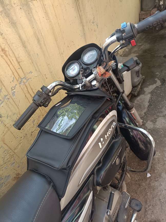 SLR Splendor Bike Tank Cover Black Strap Hero Splendor Plus Splendor Pro Bike Tank Cover Price in India Buy SLR Splendor Bike Tank Cover Black Strap Hero Splendor Plus Splendor Pro